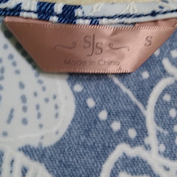 Tank Top - Picture 2 of 6